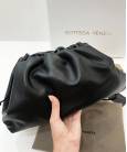 Сумка Bottega Veneta The Pouch Black